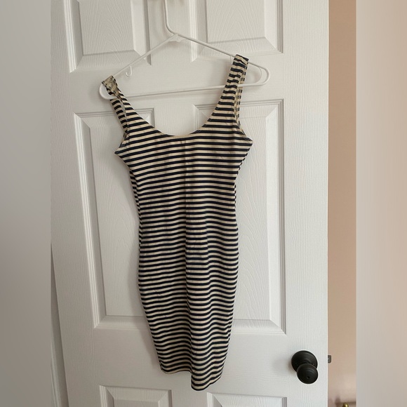 Like new American Apparel sleeveless navy striped mini dress - Picture 6 of 6